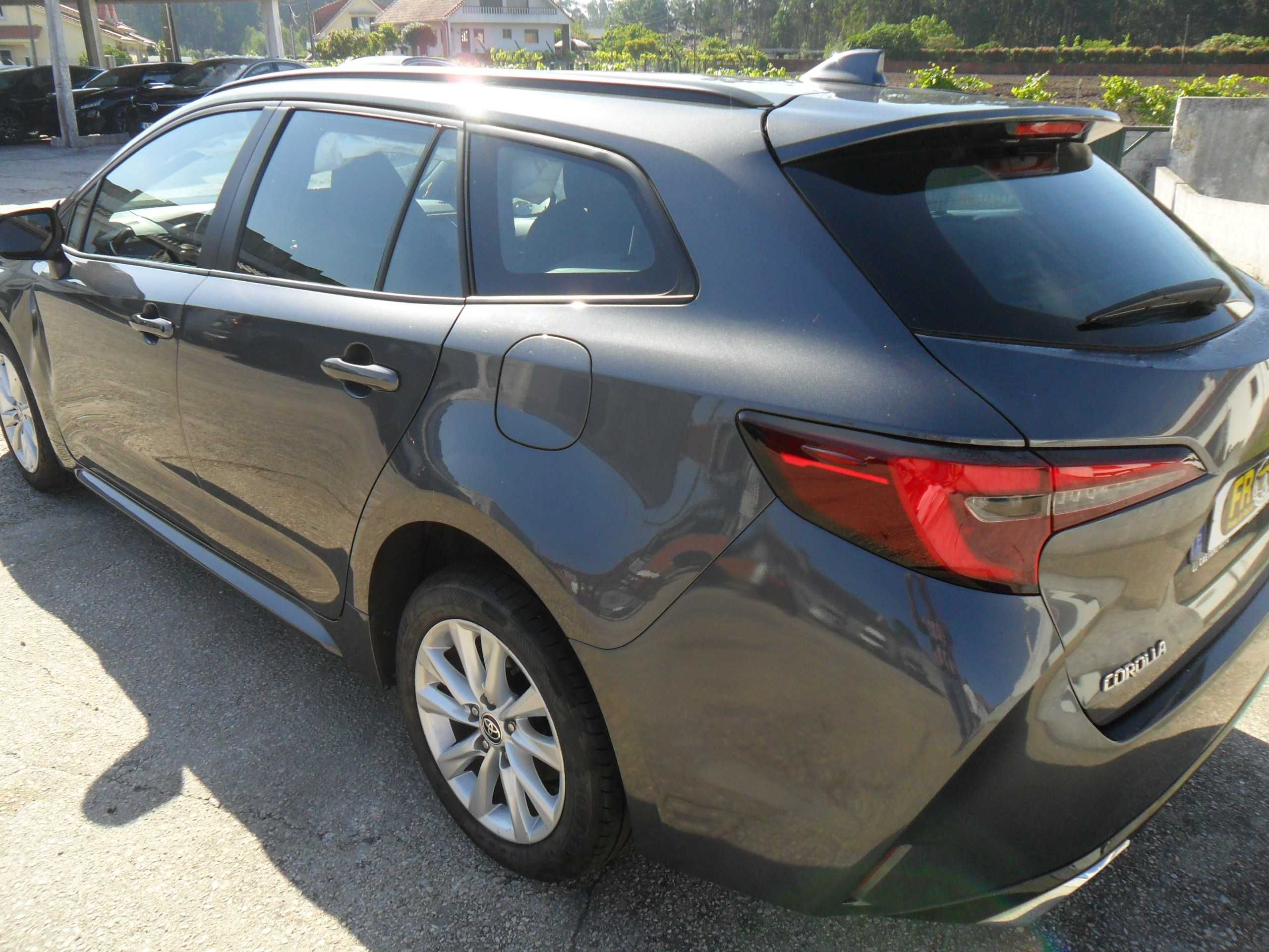 Toyota Corolla Touring Sports 1.8 Hybrid Comfort Plus 140cv (2024)