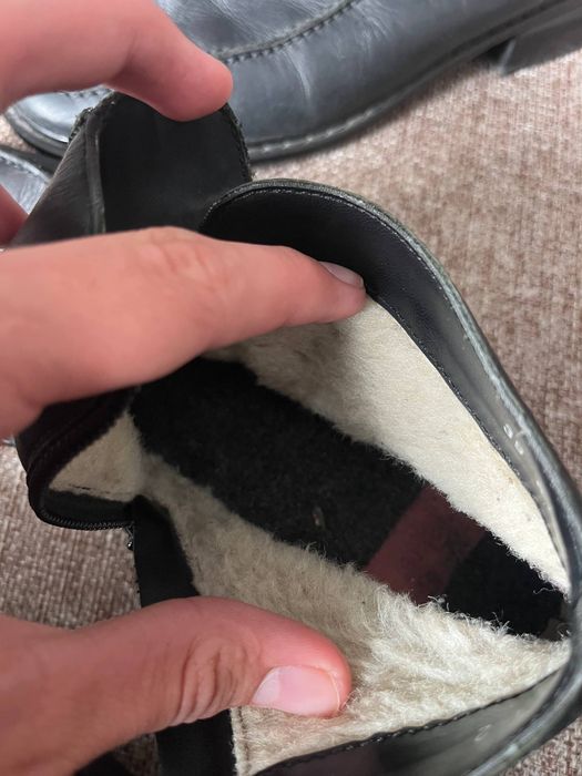 Черевички жіночі.