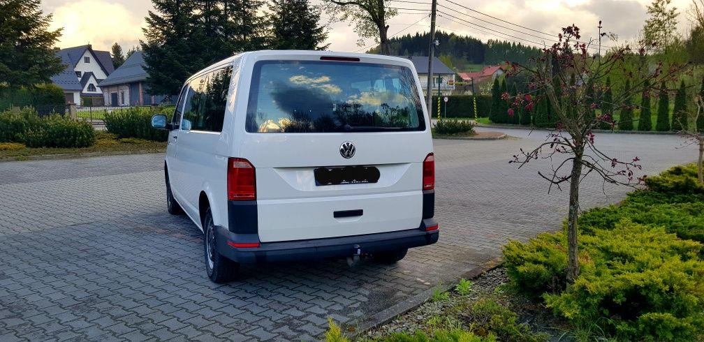 Volkswagen VW Transporter T6 bdb stan 9 osób / niski przebieg / Long