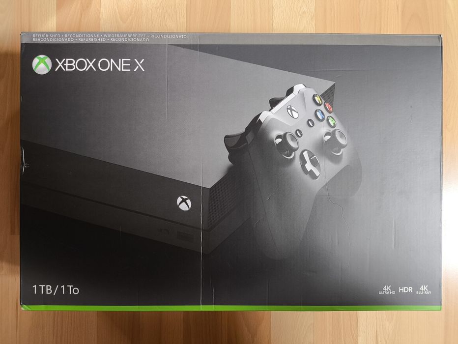 Xbox One X - Puste pudełko / karton do kolekcji