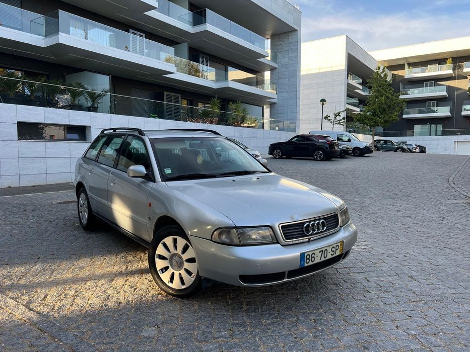 Audi A4 1.9 CV 110 Ano 1996 com apenas 330.000 KMS