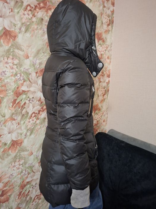 Зимовий пуховик на дівчинку підлітка