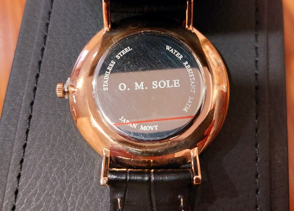 Ексклюзивні часи O.M.Sole