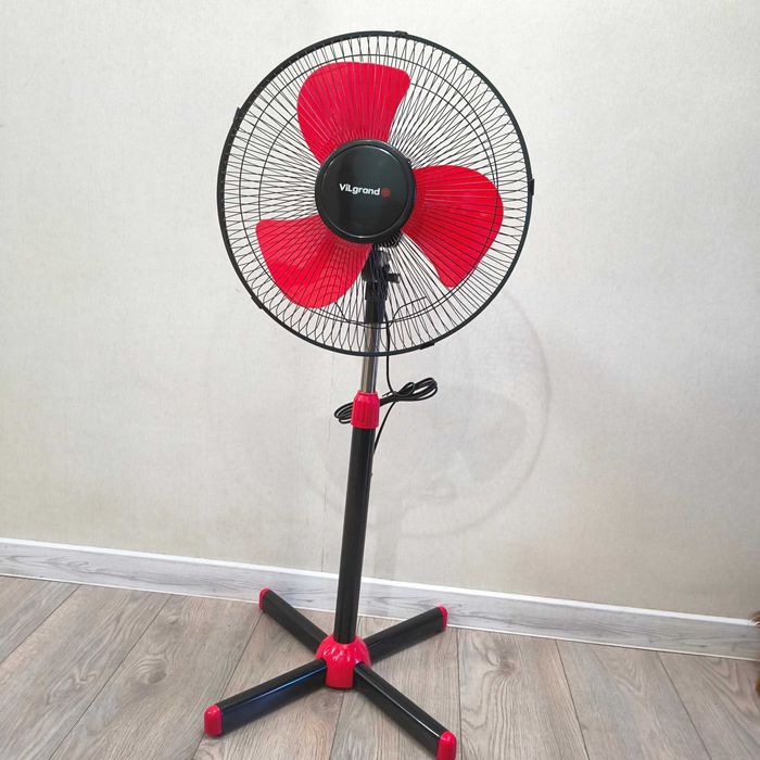 Новий підлоговий вентилятор потужний і тихий, для великої кімнатий