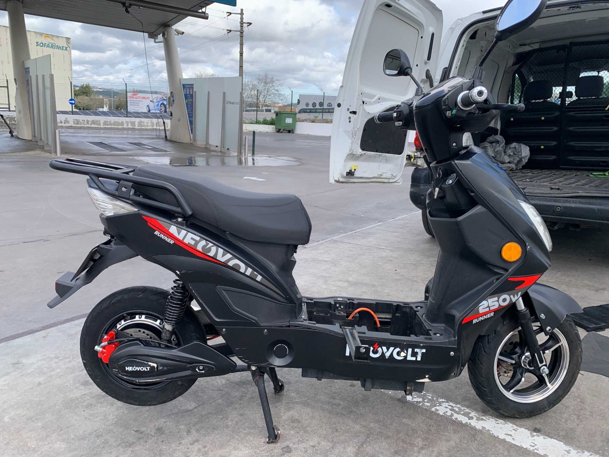 Moto Elétrica Não Precisa ter Carta de Condução