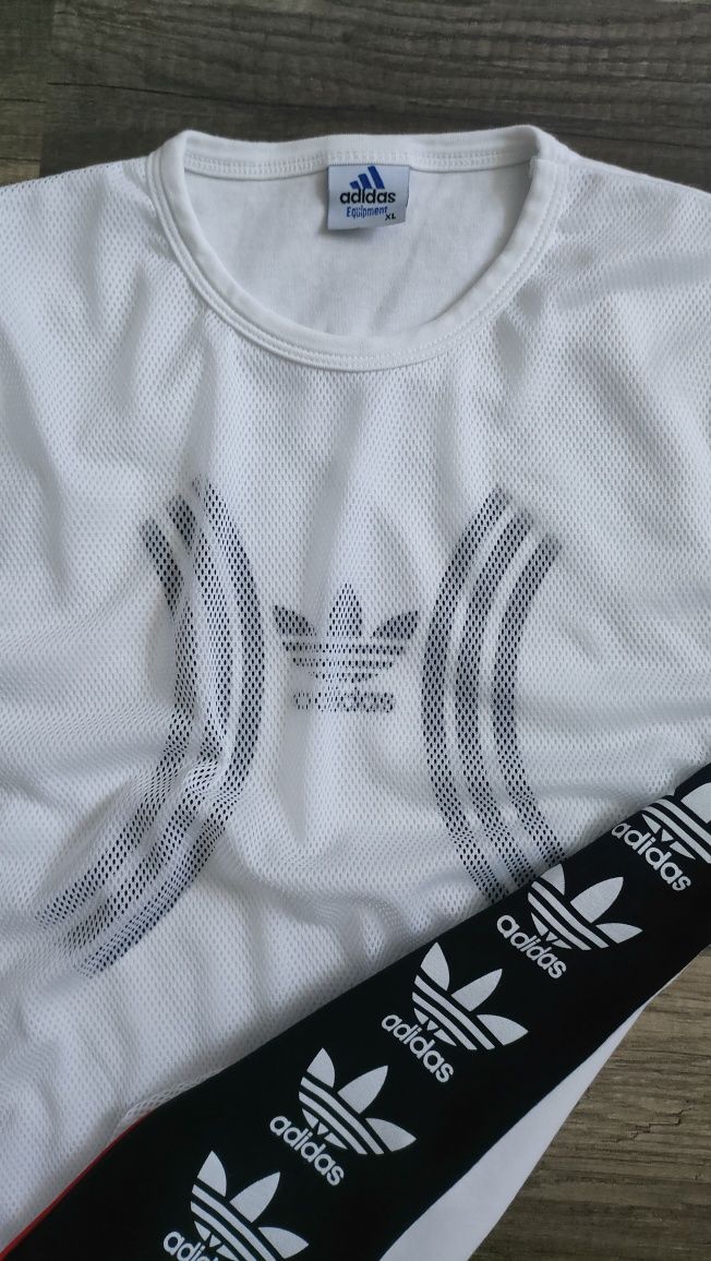 świetna koszulka ADIDAS L/M w idealnym stanie