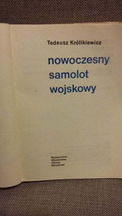 Nowoczesny samolot wojskowy