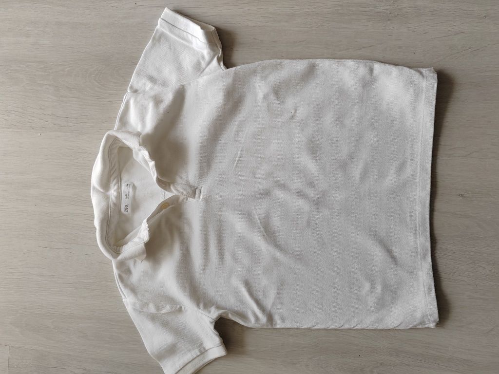 Biała polówka Zara 140