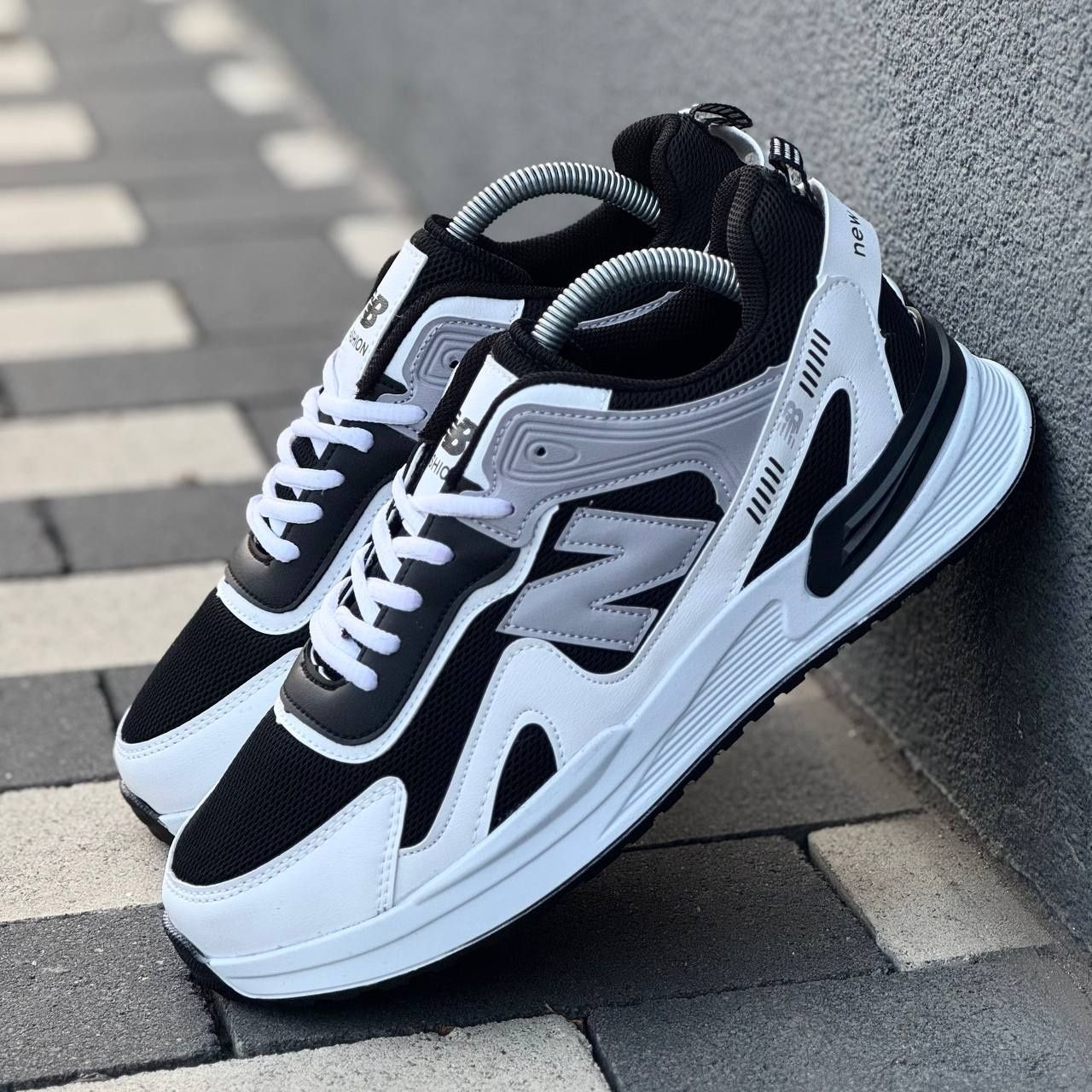 Кросівки чоловічі New Balance підійдуть під будь який образ 1129