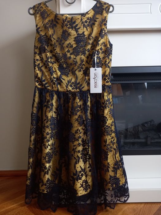 РозродажСвяткова біла сукня плат 42,40 38, шифон мережка атлас