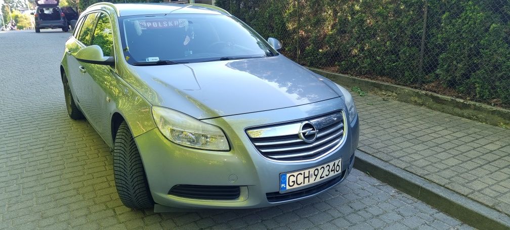 Sprzedam auto Opla insignia