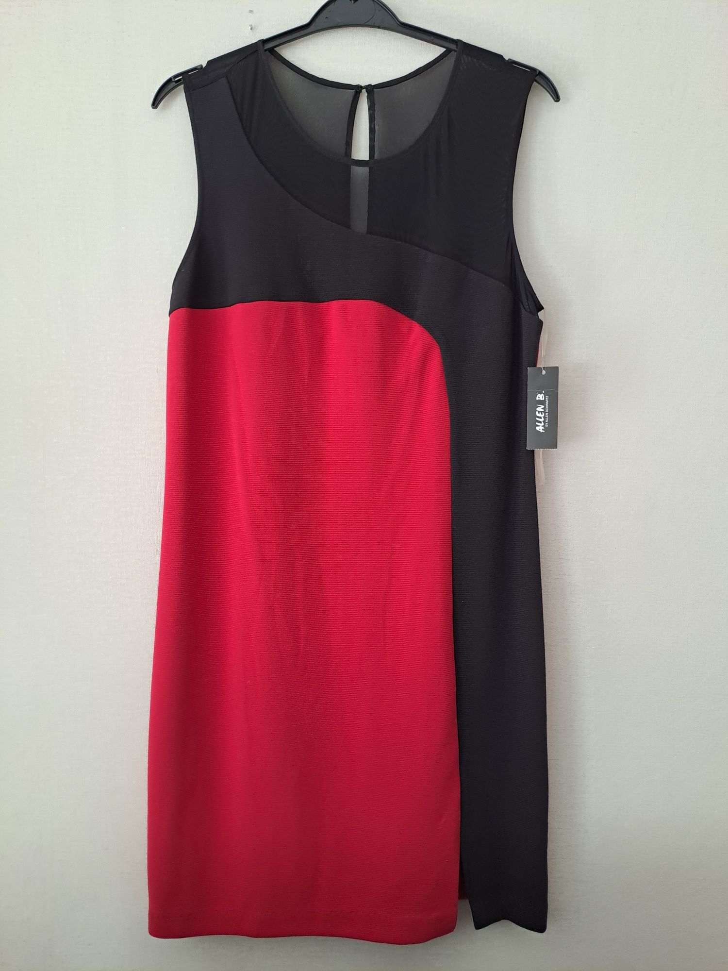 Czerwono czarna sukienka USA