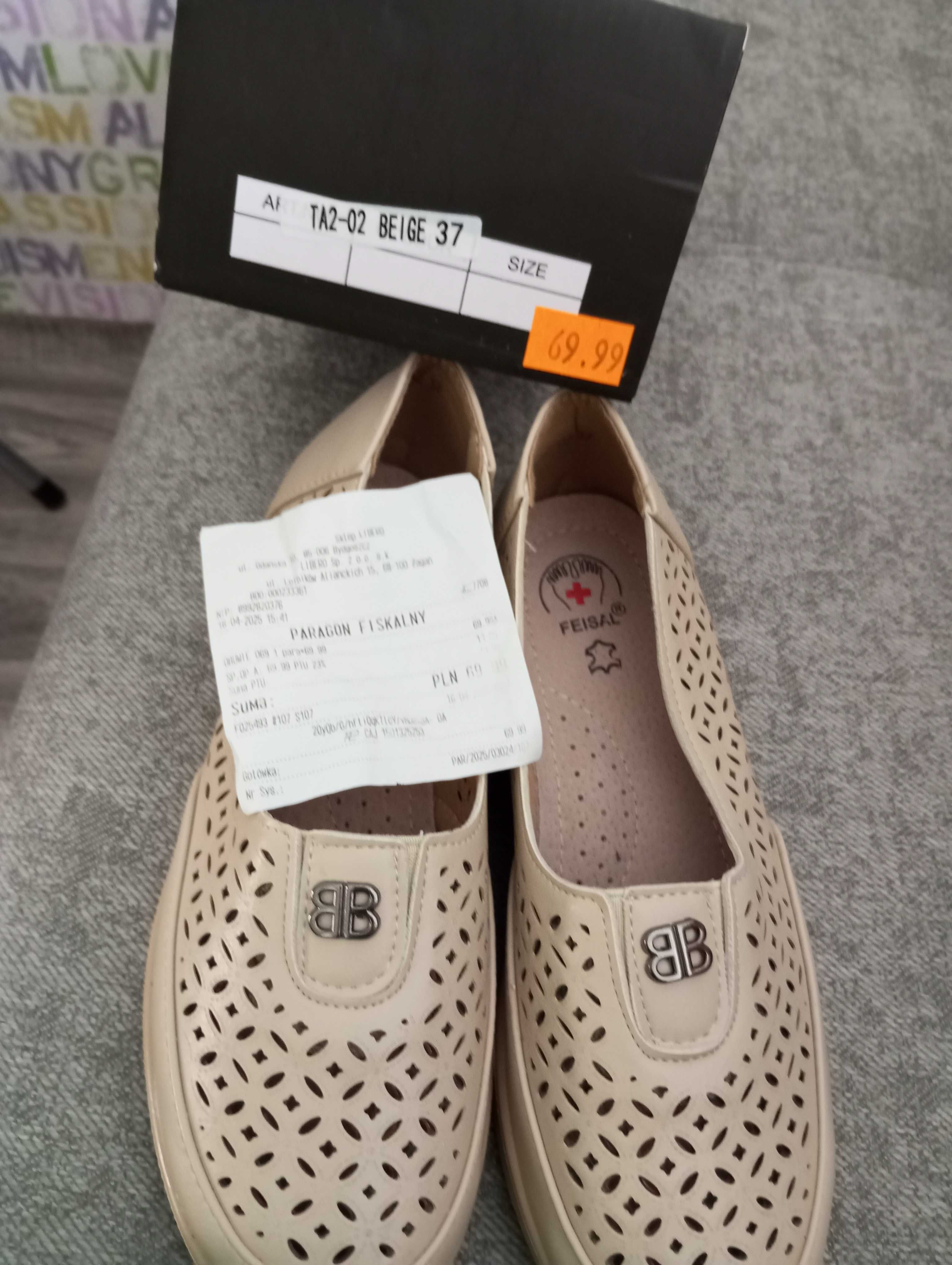 Buty  ażurowe rozmiar 37- wkładka oddychająca