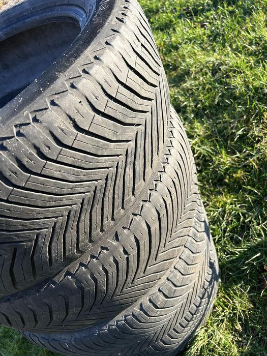 Opony Michelin Crossclimate 2 R19