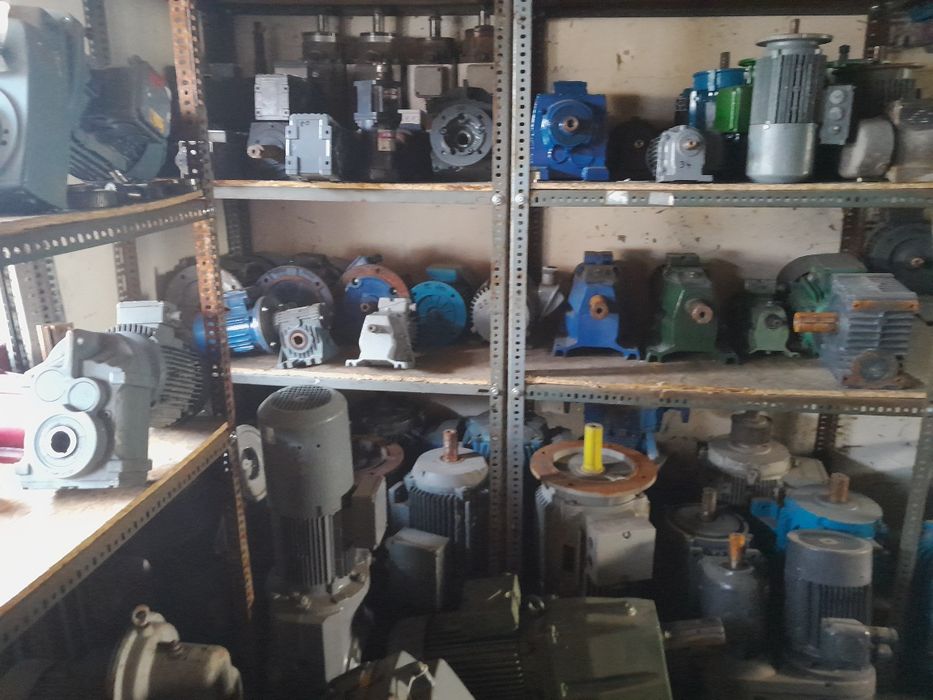Silnik elektryczny motoreduktor przekładnia Silnik wibracyjny wibrator