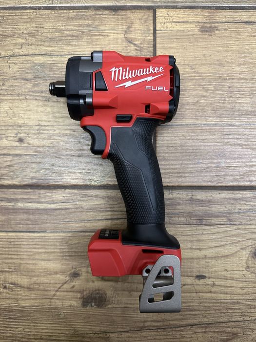 Klucz udarowy Milwaukee M18 FIW2F12 | 339Nm | 2023r.
