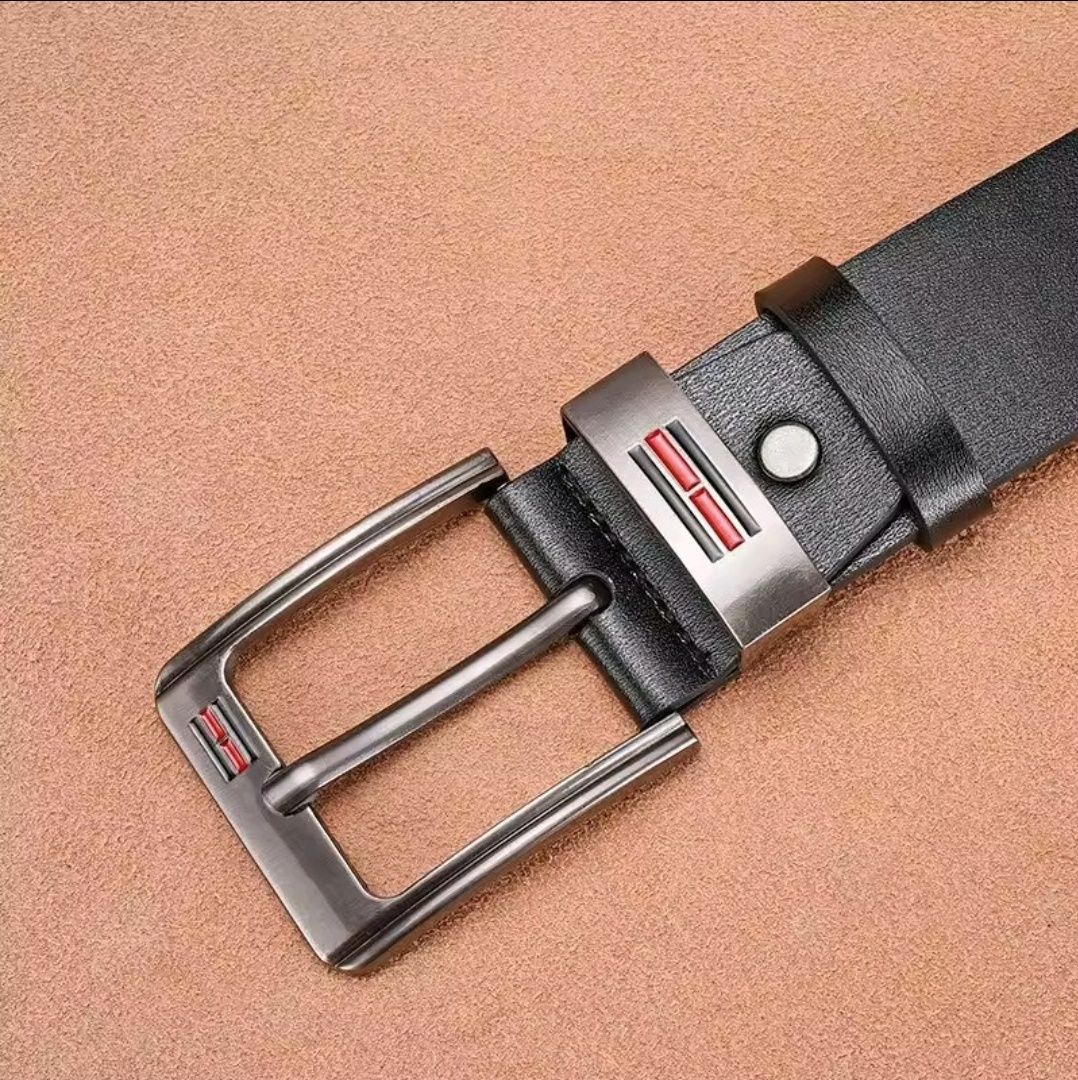 Elegancki Czarny Pasek ze Srebrną Klamrą Skórzany 130cm