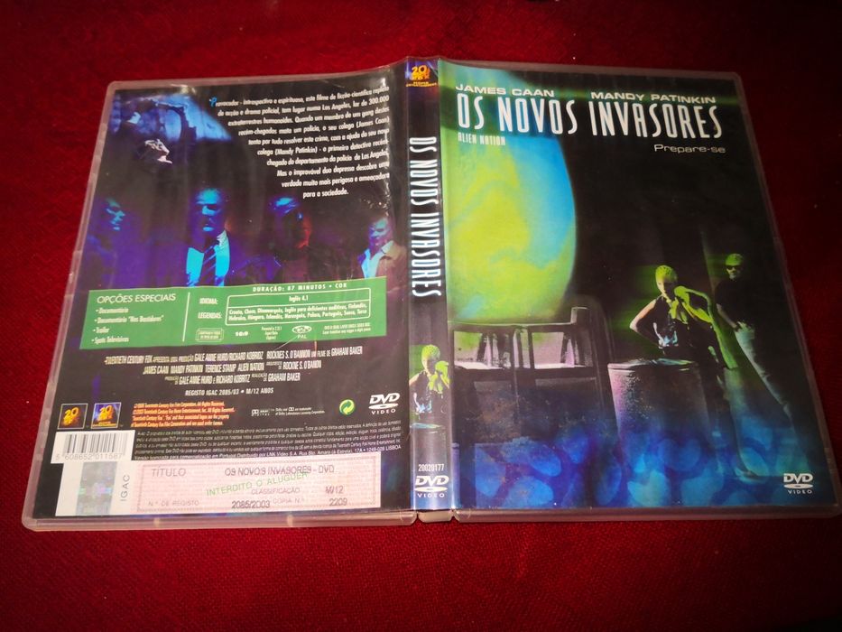 Os novos invasores_1988