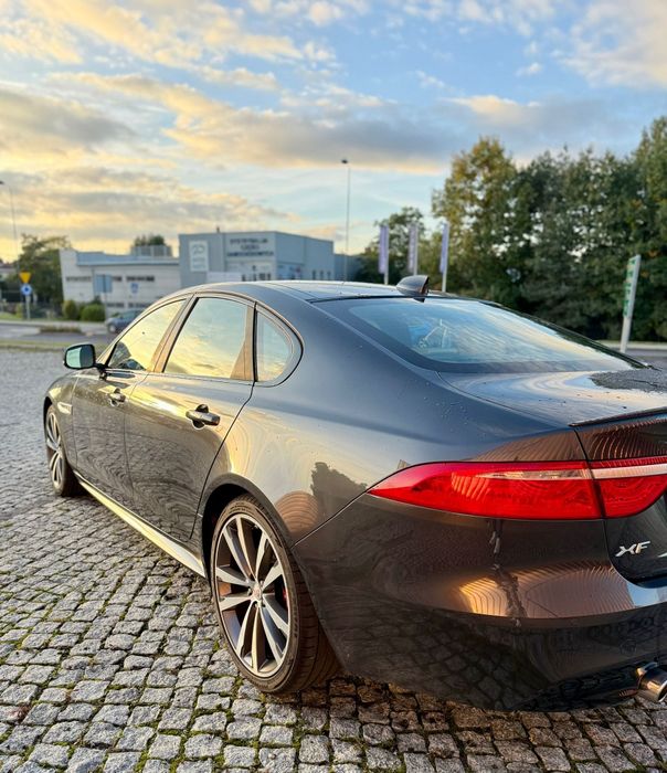 Jaguar XF Sport 3.0 380KM