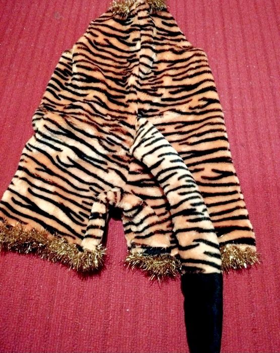 Тигр костюм тигриська ричить