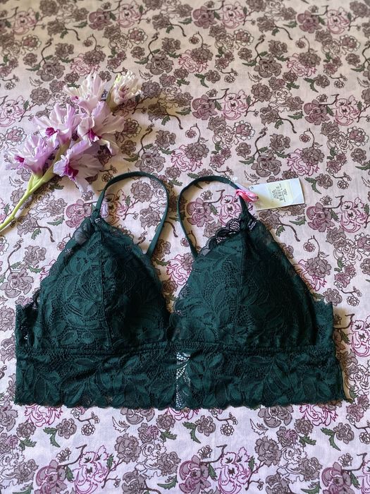 Кружевной браллет  р 80-85 В изумрудный