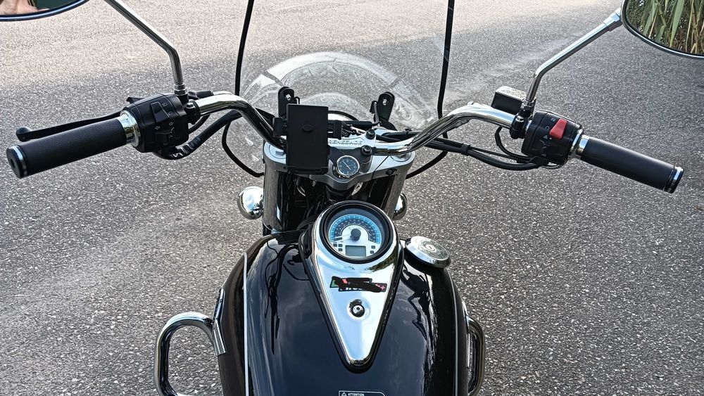 Moto UM renegade comando classic