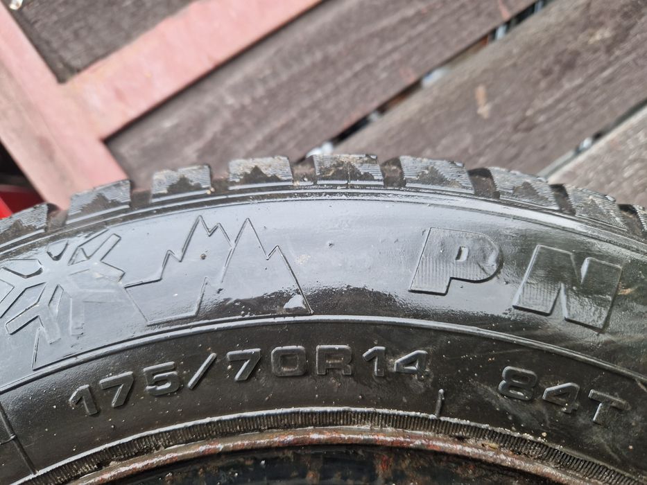 Sprzedam opony 175/70 r14