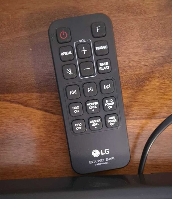 Barra de som, coluna sem fios, comando_marca LG_sem defeitos como novo