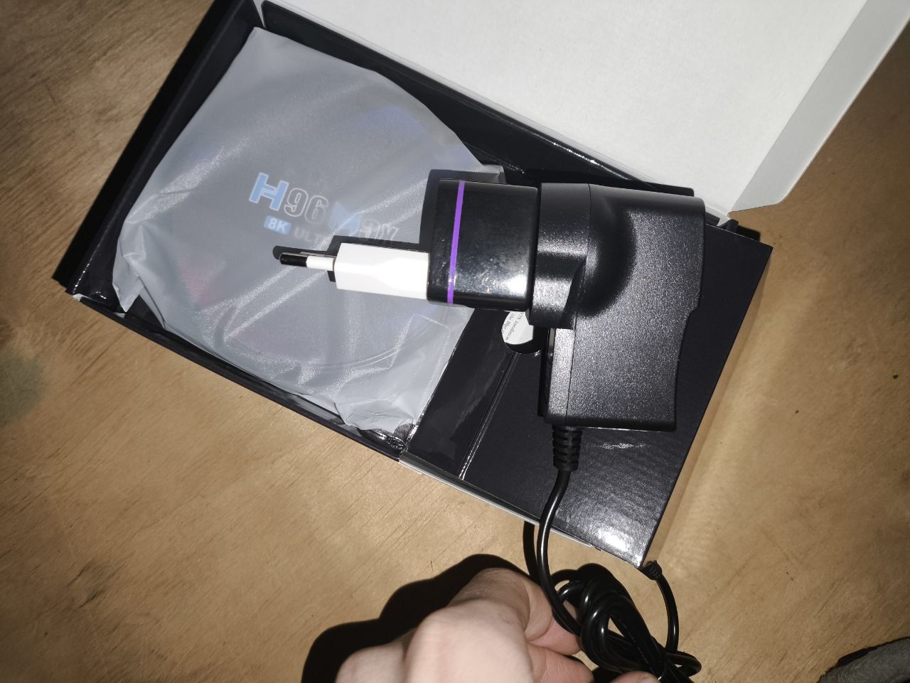 Smart H96 Max 4/64 RK3528 Смарт-ТВ-приставка Smart TV Box (4/64 ГБ)