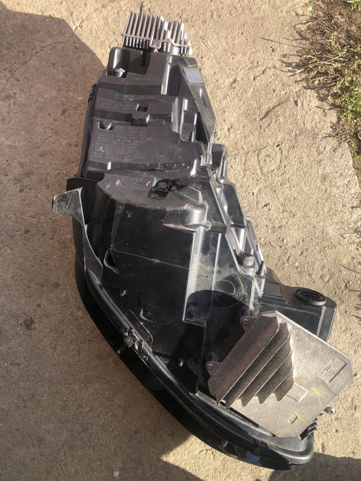 Фара Tesla model y, model 3 ліва