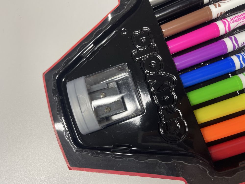 Пенал для творчості Crayola новий