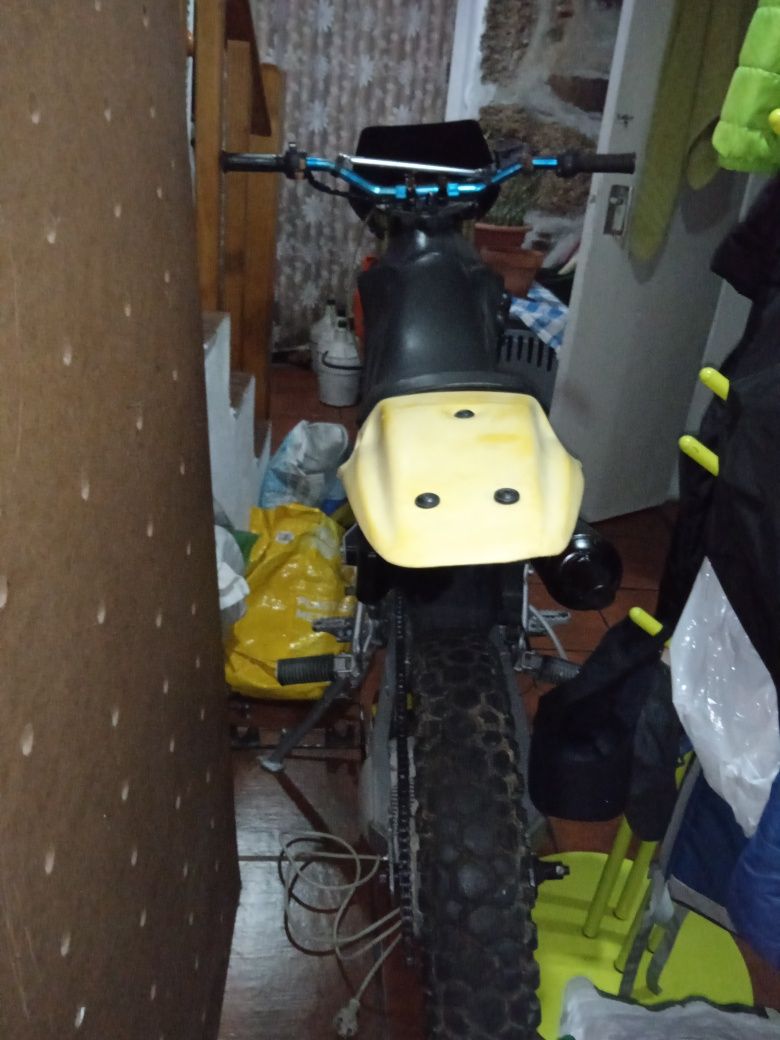 Vendo toda a montagem para pecas Suzuki rmx 50