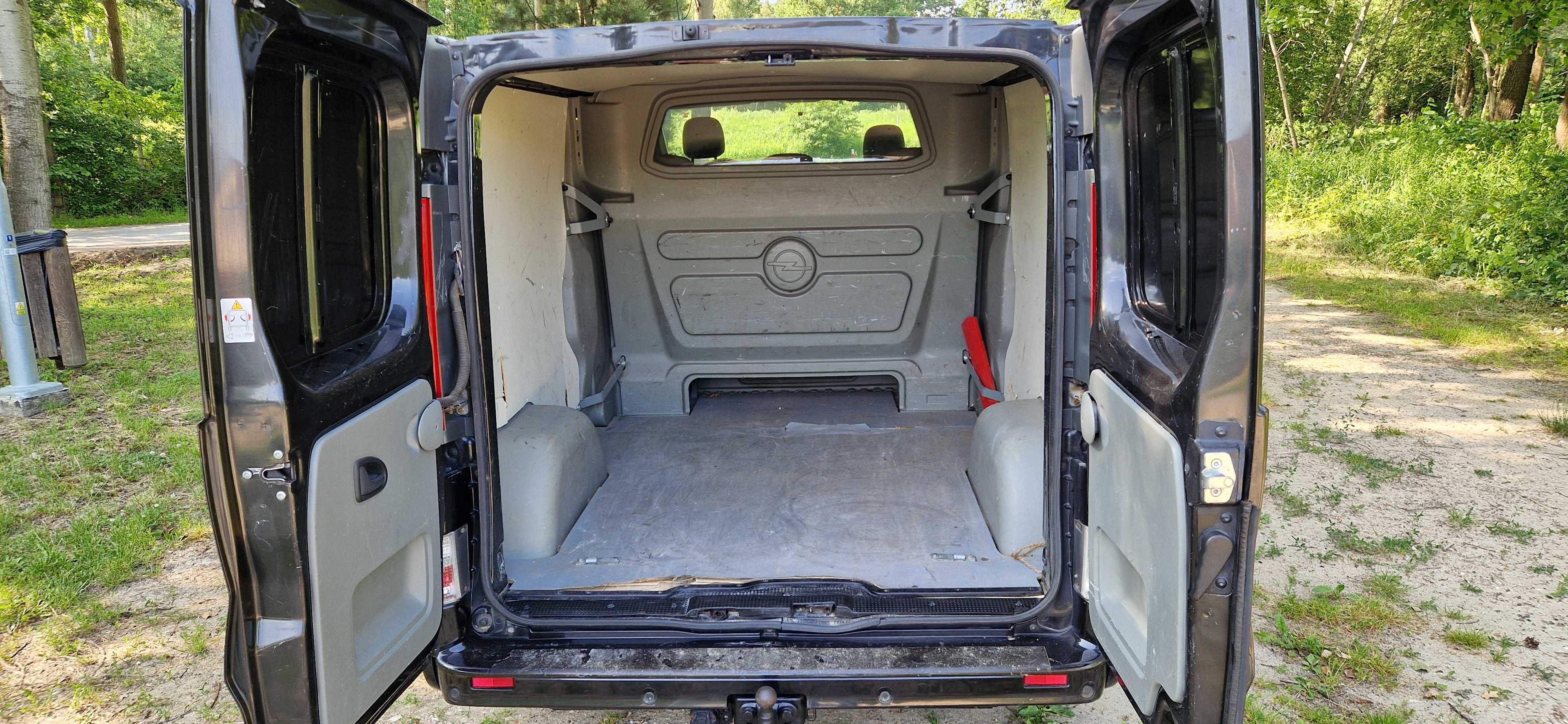 Opel vivaro 5 osob