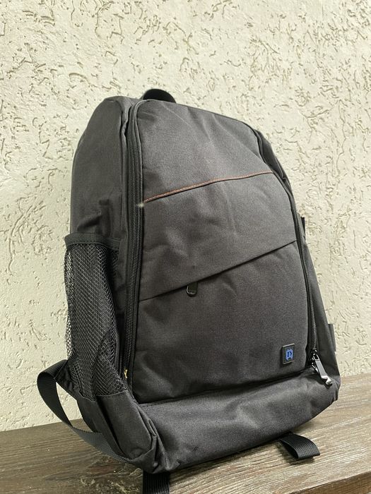 Рюкзак для фотокамери та приладнання