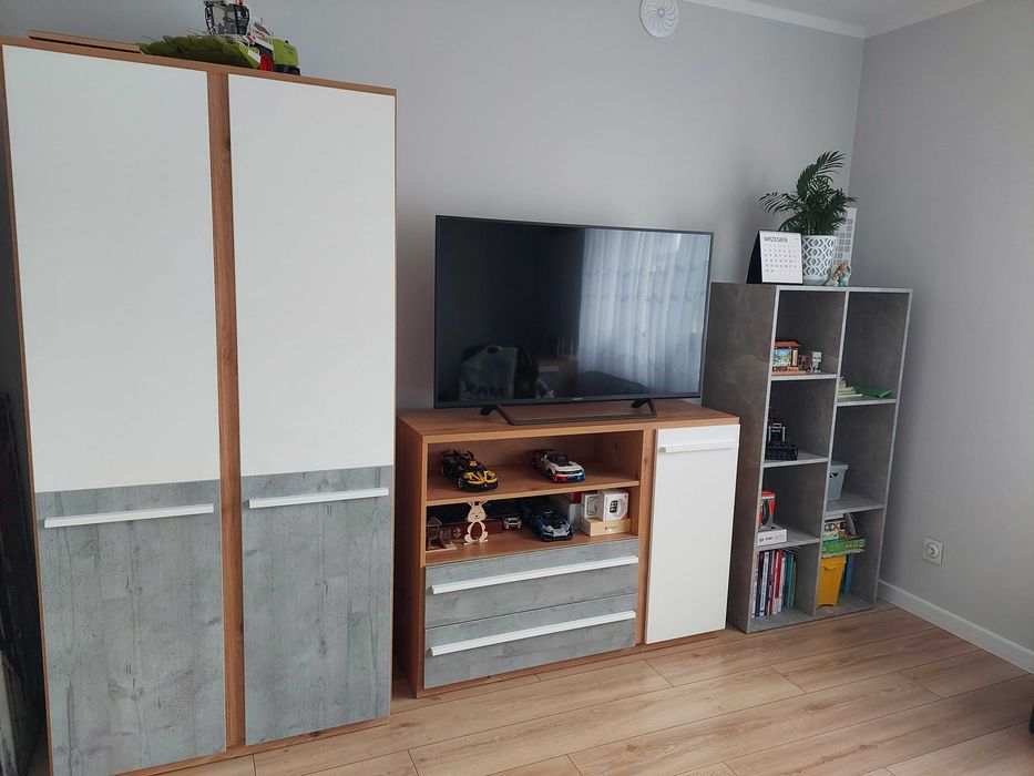 Meble młodzieżowe Plano - 4 elementy jak nowe!