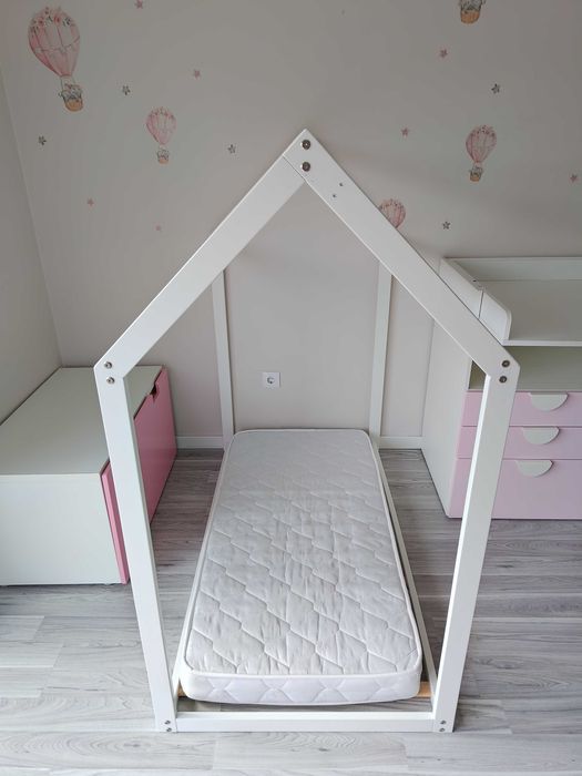 Cama Tipi House Zippy branca + colchão