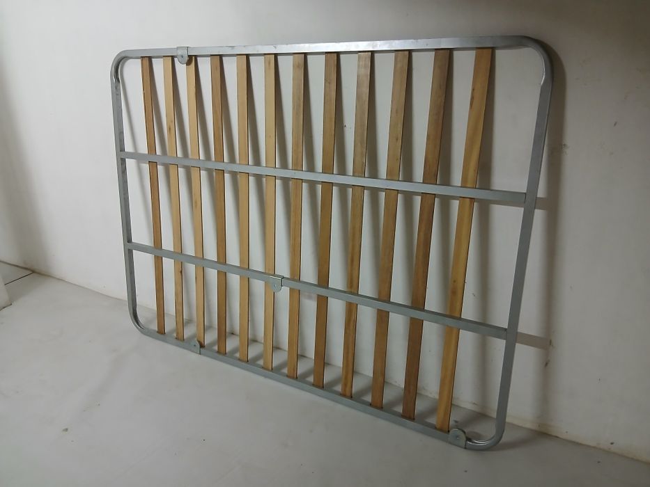 Estrado em alumínio