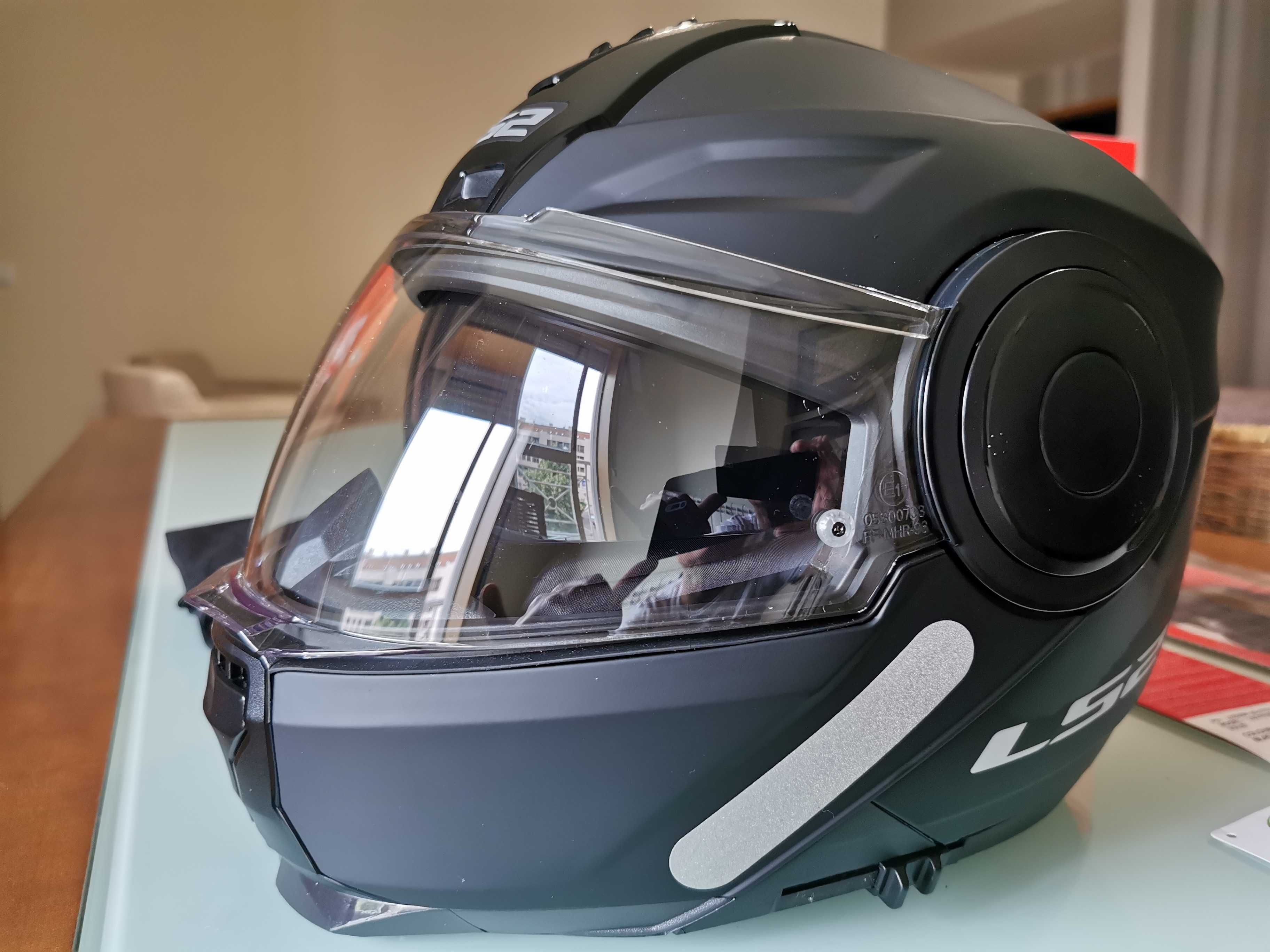 Capacete Preto MATT LS2 NOVO