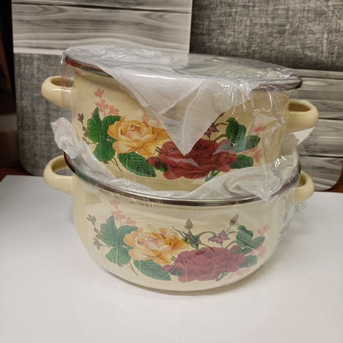 Komplet garnków emaliowanych beżowych kwiatami 6 elementów 16,18,20cm