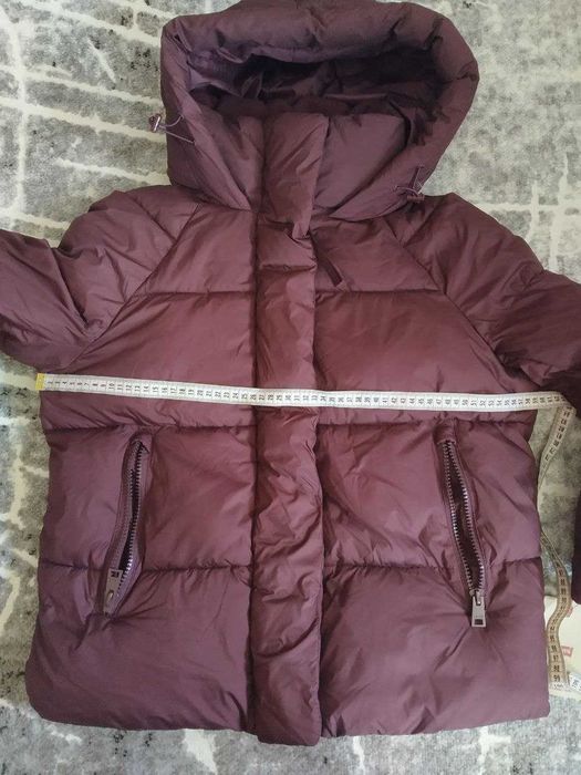 Тепла зимова куртка Levis Левіс бордо р.Л підійде на М