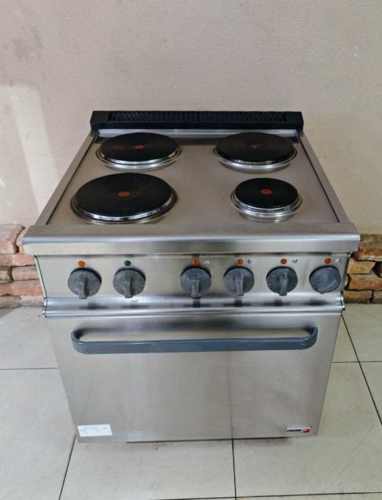 Profesjonalna kuchnia elektryczna gastronomiczna 15,3 kW – Fagor