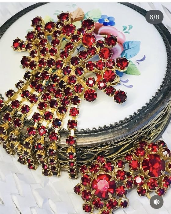 Вінтажні брошки.Лот вінтажних намист із штучних перлів і бісеру .