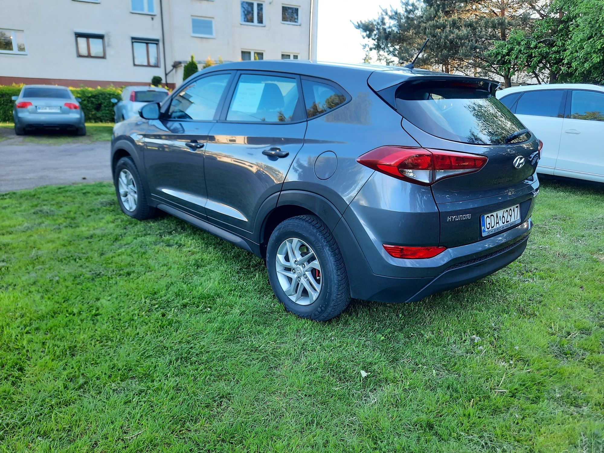 Hyundai Tucson 1.6 ben  ,50tys.przebiegu!