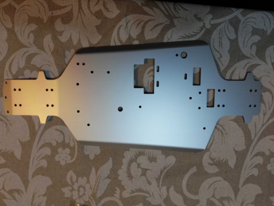 MODELISMO Chassi Kyosho. Artigo NOVO