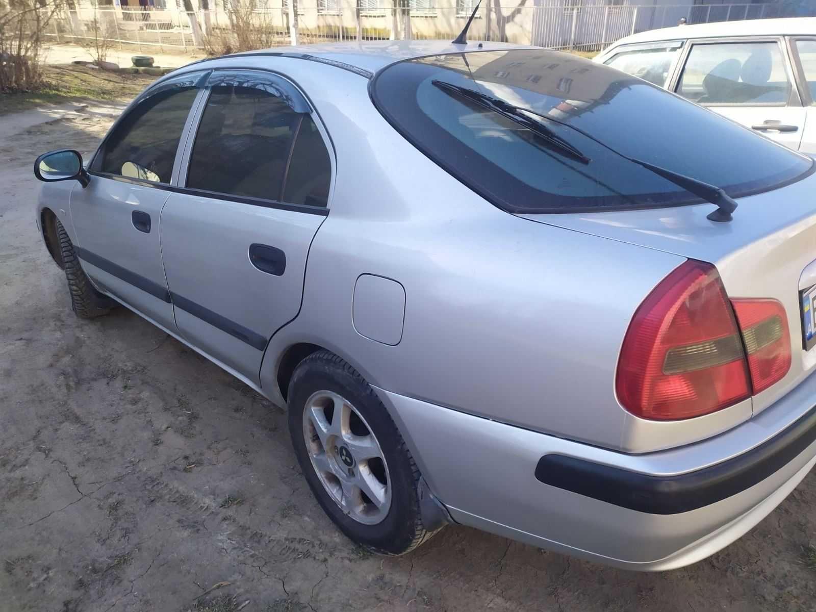 Продам Mitsubishi Carisma 2003