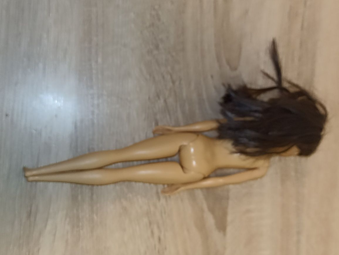 Lalka barbie od Mattel licencja z 2015