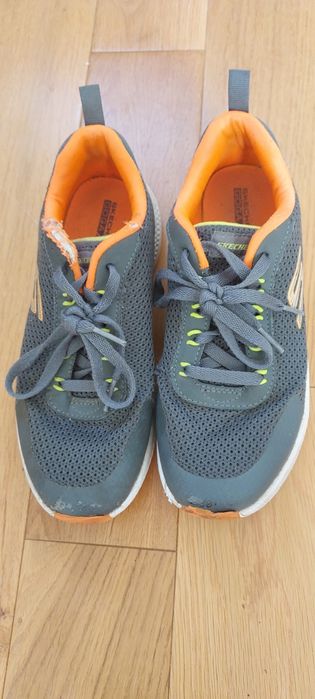 Adidasy Sketchers r.36