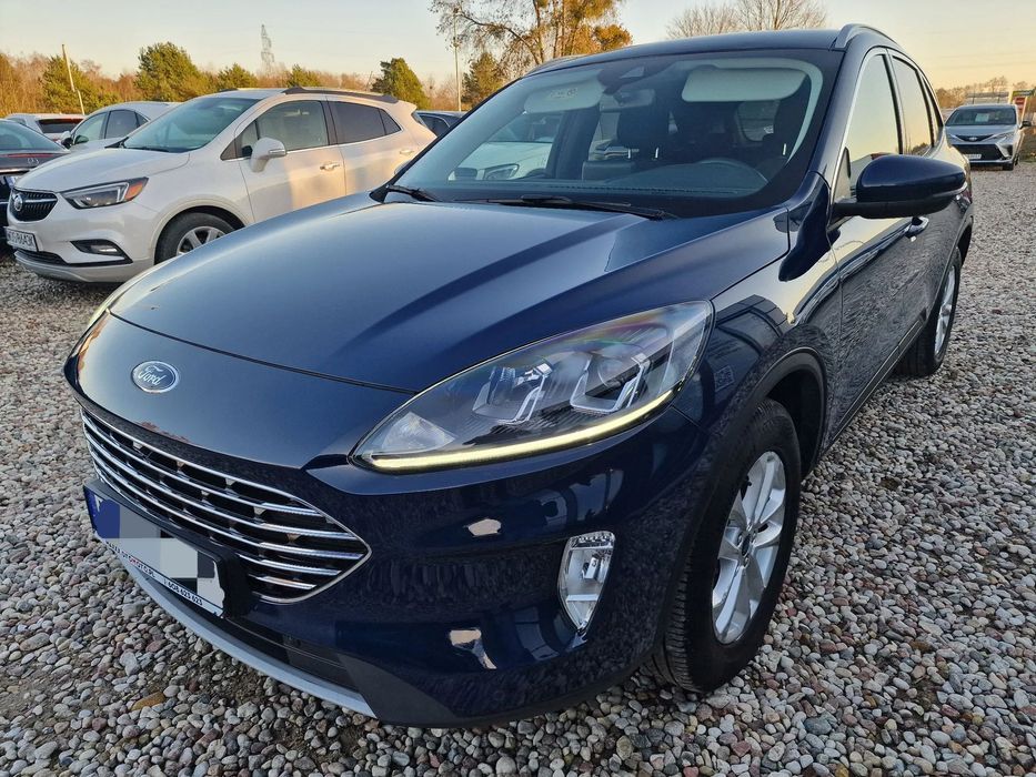 Ford Kuga 2.5 Hybrid // Europa //