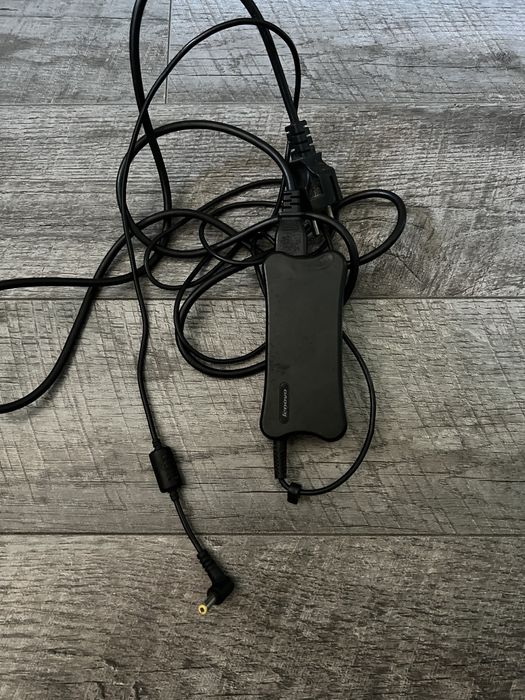 Zasilacz Lenovo ADP-65YB 65W 19V 3,42A PA-1650-52LC 5,5x2,5mm