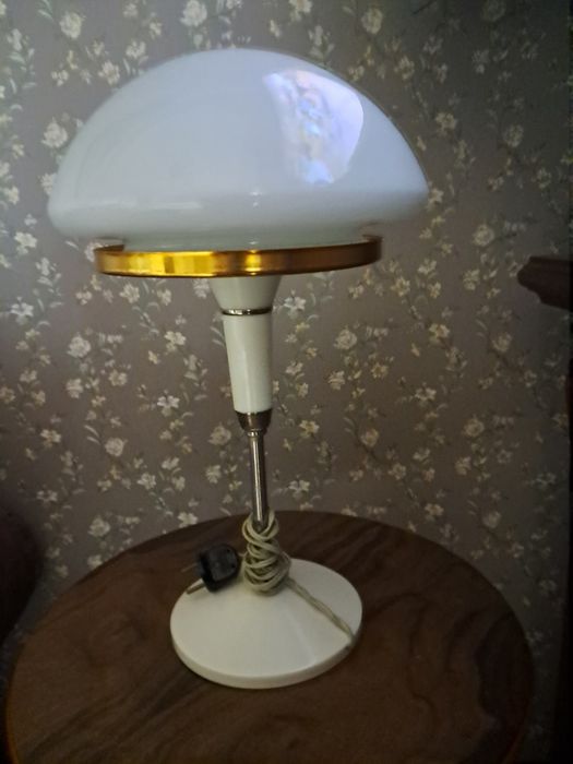 Плафон до настільної лампи